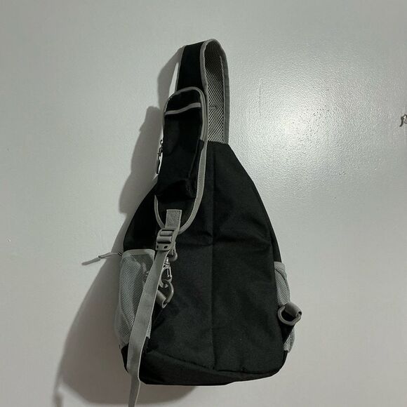 ZOMAKE Sling Bag,Small Crossbody Backpack,Water Resistant Anti Thief Chest Bag - Picture 4 of 7